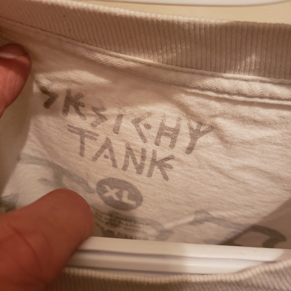 Sketchy tank tee - Picture 2 of 3